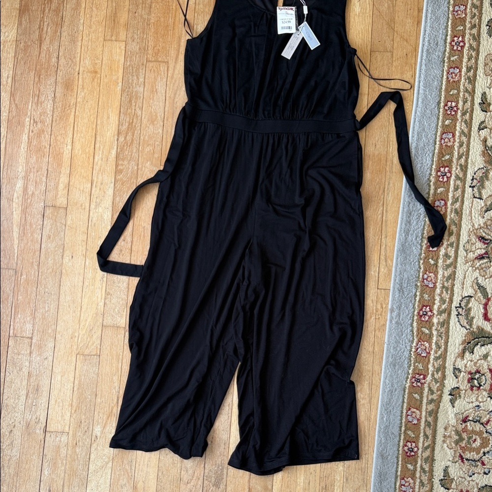 NWT Cupio Black Sleeveless Jumpsuit